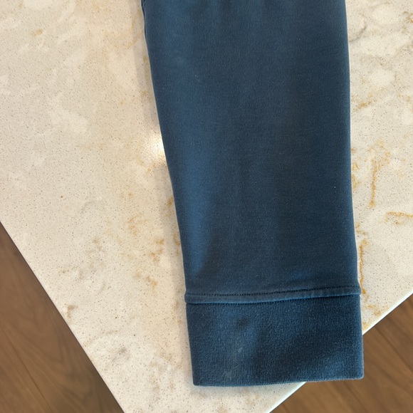 Lululemon Hoodie/Sweatshirt - Picture 4 of 8